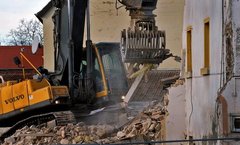 Abriss ehemaliges Gemeindegeb&auml;ude